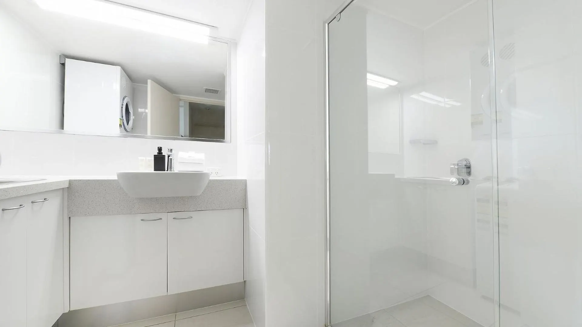 Lindomare Unit 11, 11 Orvieto Tce, Kings Beach Caloundra